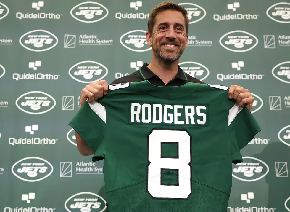 Rodgers Hopes To Help Jets Add To ‘Lonely’ Super Bowl Trophy